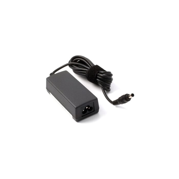 PC lader / AC adapter Samsung - 18VDC/65W 5,5x3,3 senter