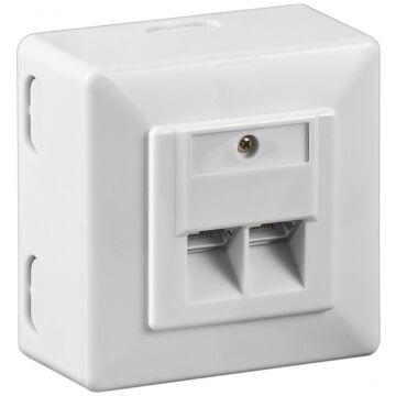 CAT6 stikkontakt for veggmontering utenpåliggende