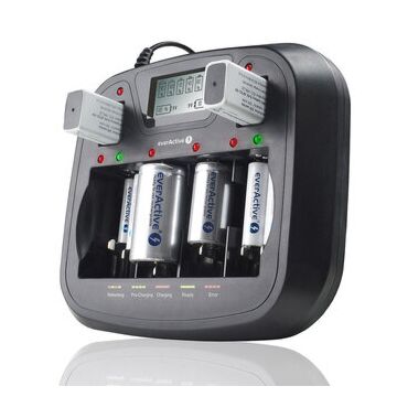 Varta Universal batterilader AA, AAA, C, D og 9V  2-5T ladetid (Uten batterier)